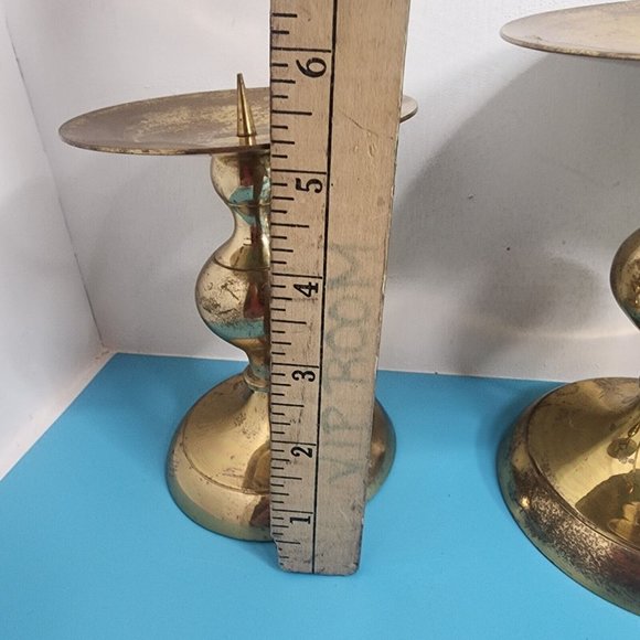 3 Vintage Pillar Brass Candle Holders Embossed Graduated Set Large Ornate - Picture 10 of 12